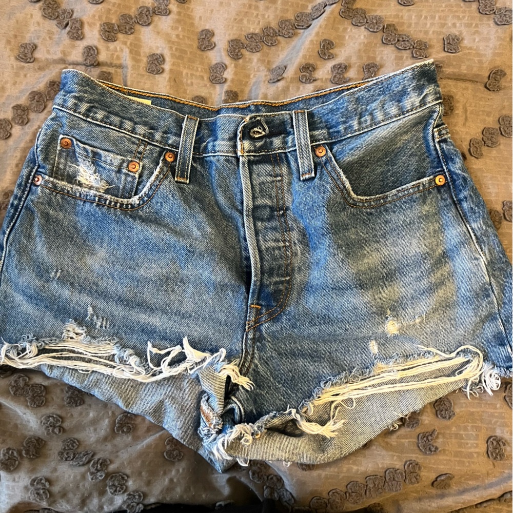 Levi’s 501 shorts